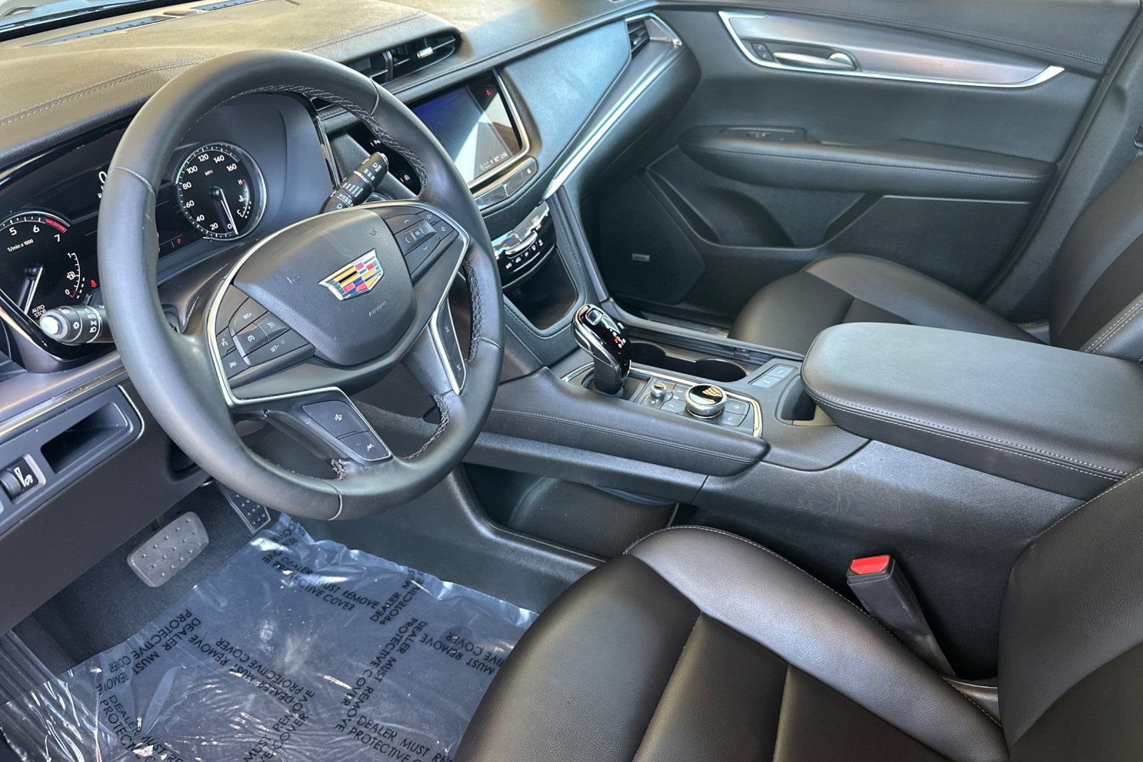 Used 2024 Cadillac XT5 Luxury FWD image 10