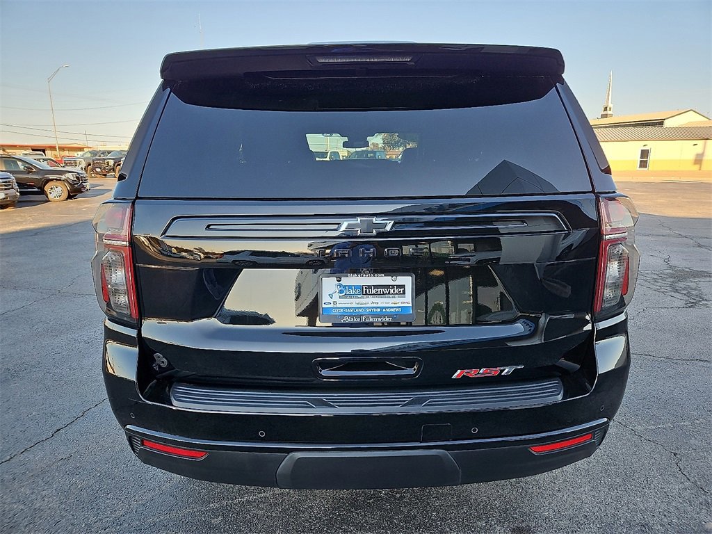 Used 2024 Chevrolet Tahoe RST image 5
