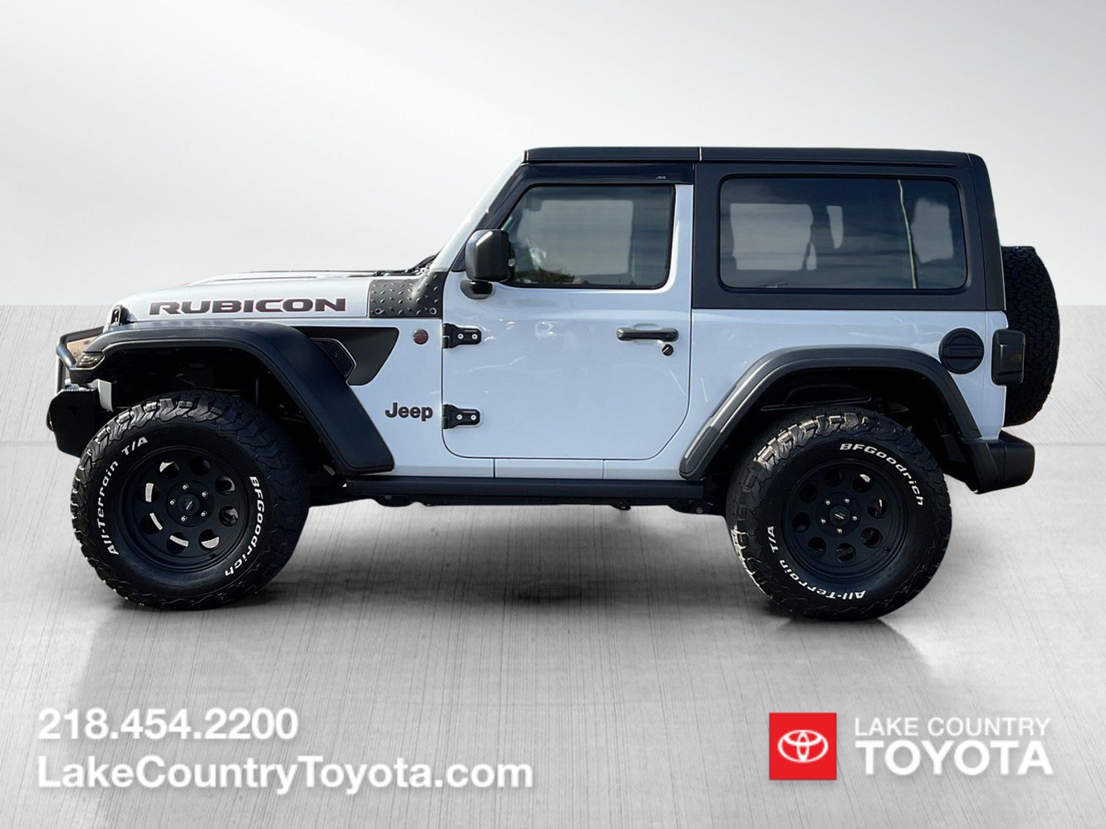 Used 2021 Jeep Wrangler Rubicon w/ Cold Weather Group AWD/4WD image 2