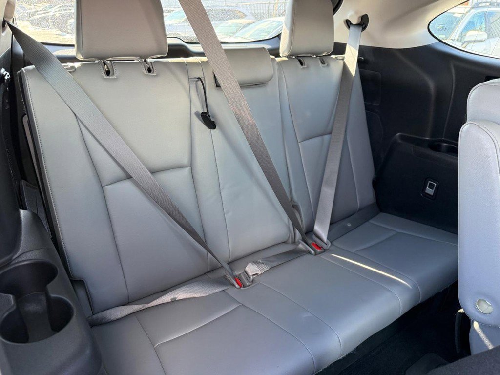 Certified 2020 Toyota Highlander Platinum image 11