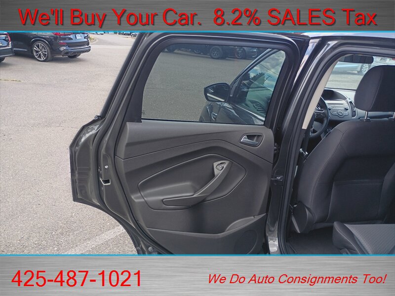 Used 2017 Ford Escape SE AWD/4WD image 15