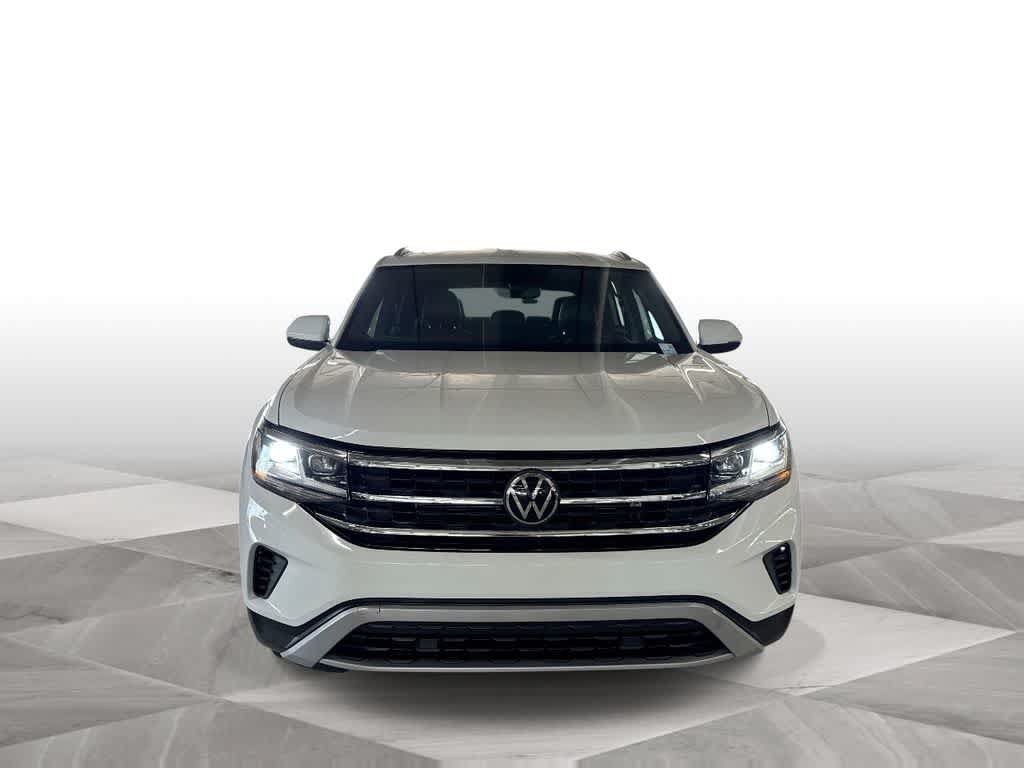 Used 2023 Volkswagen Atlas Cross Sport SE FWD image 3