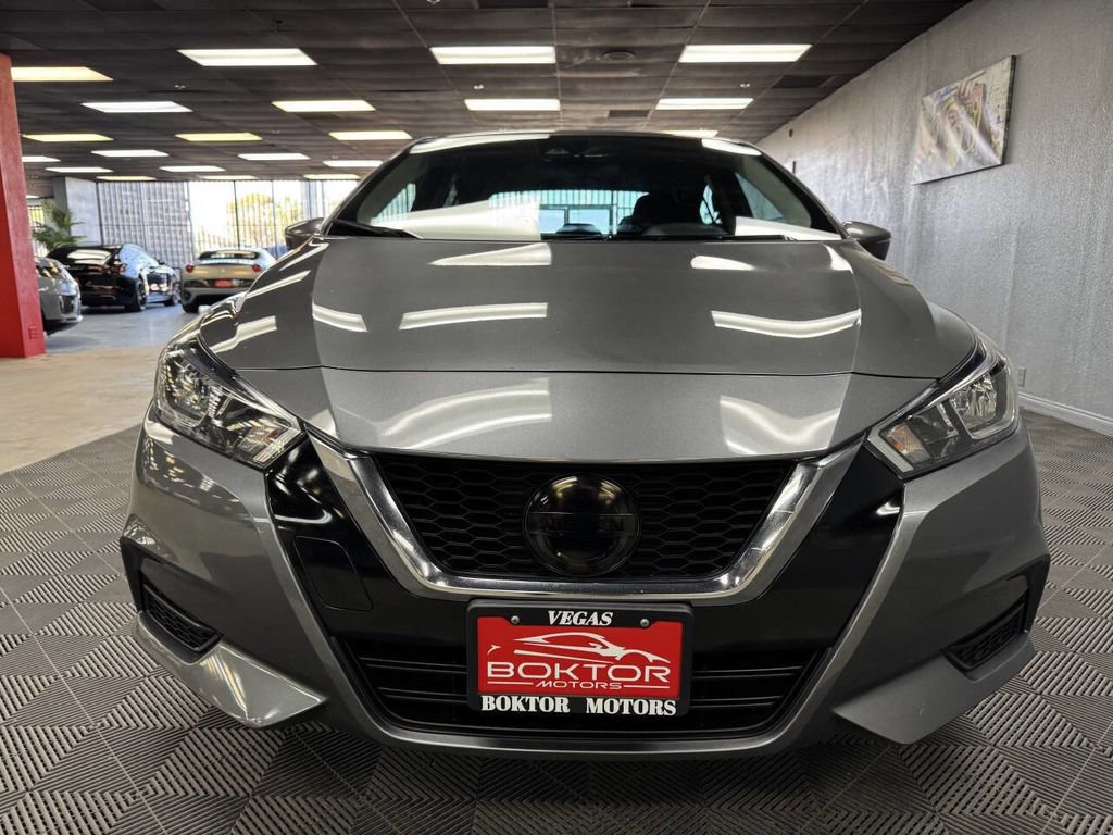 Used 2021 Nissan Versa SV image 4