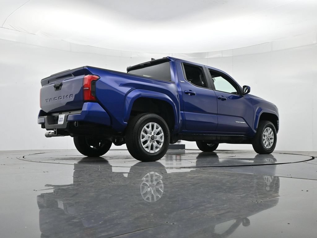 Used 2025 Toyota Tacoma SR5 RWD image 36