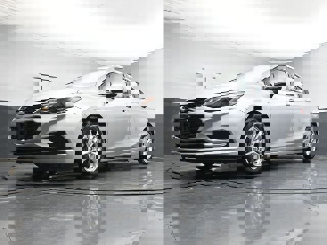 Used 2018 Chevrolet Cruze LT w/ Convenience Package image 28