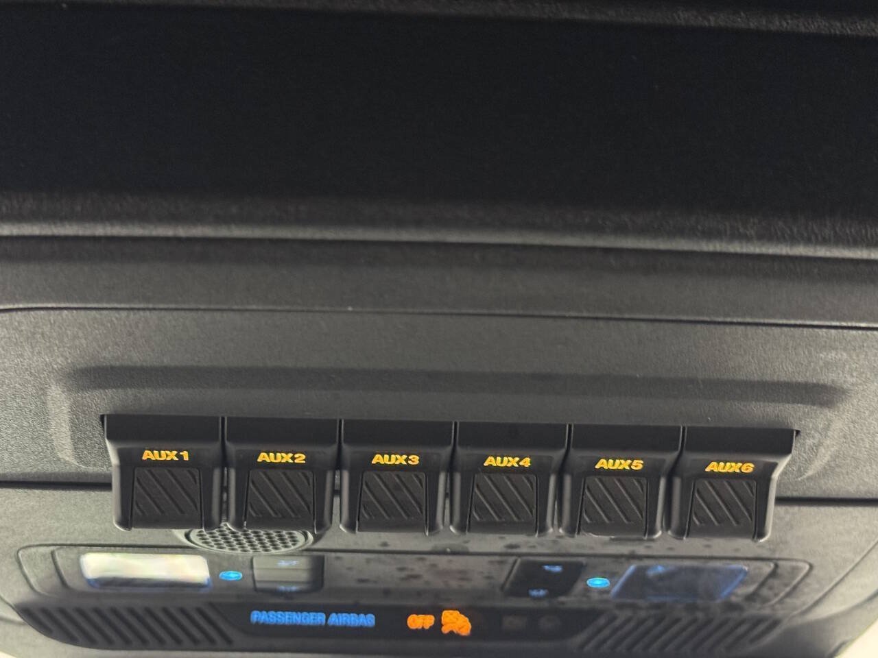 Used 2021 Ford Bronco Outer Banks AWD/4WD image 32
