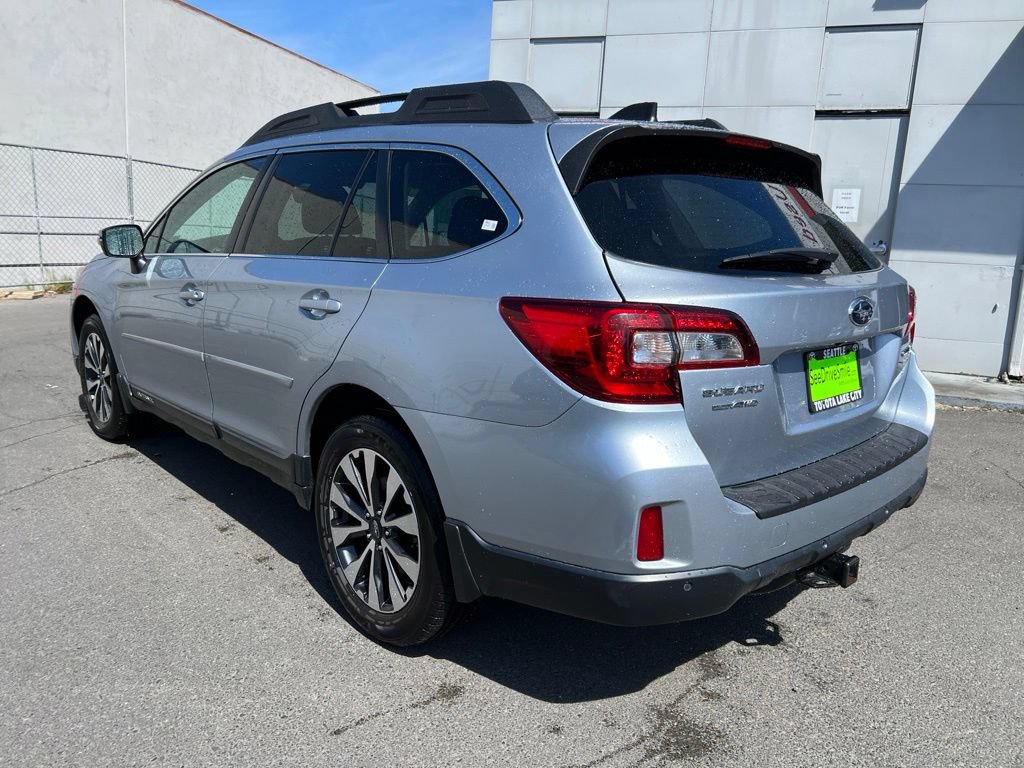 Used 2017 Subaru Outback 2.5i Limited AWD/4WD image 6