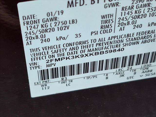 Used 2019 Ford Edge Titanium FWD image 15
