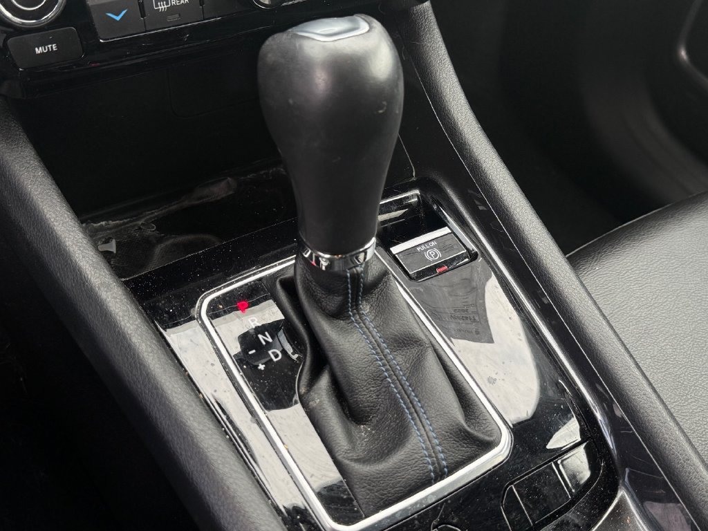 Used 2022 Jeep Compass Latitude FWD image 27