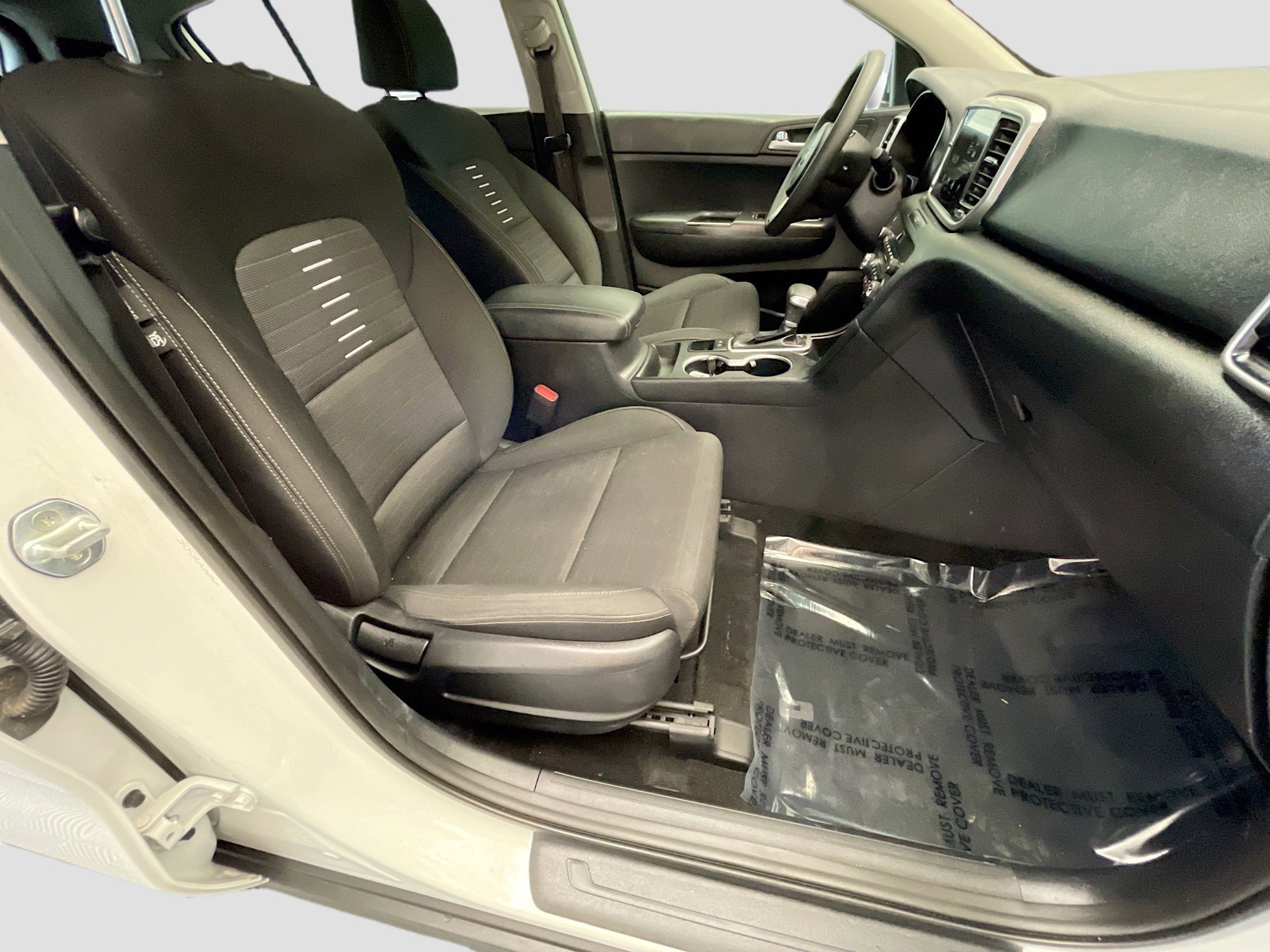 Used 2022 Kia Sportage LX w/ LX FWD Value Edition Package image 18