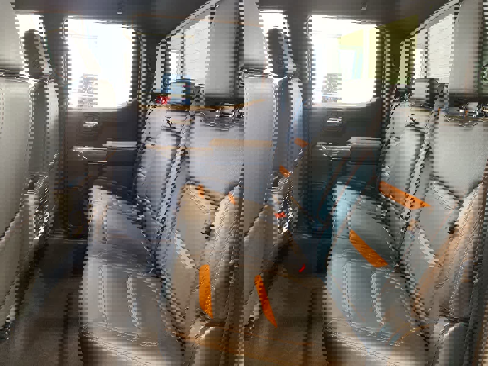 Used 2019 GMC Sierra 1500 AT4 w/ AT4 Premium Package image 26