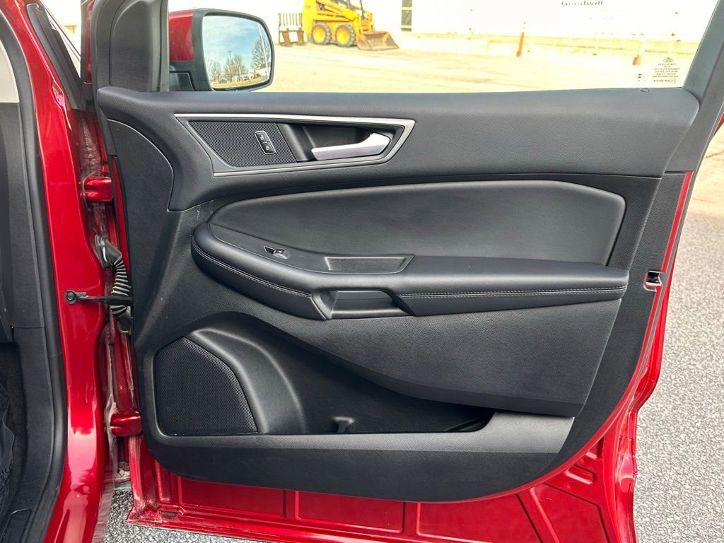 Certified 2024 Ford Edge SEL w/ Convenience Package image 24