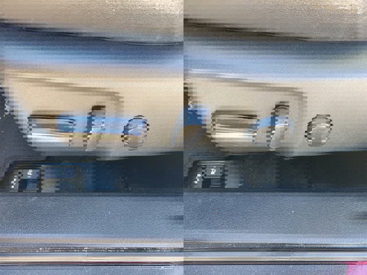 Used 2017 Toyota Camry SE image 17