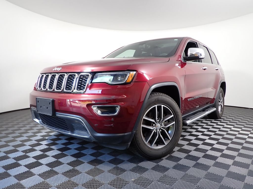 Used 2017 Jeep Grand Cherokee Limited w/ Luxury Group II AWD/4WD image 2