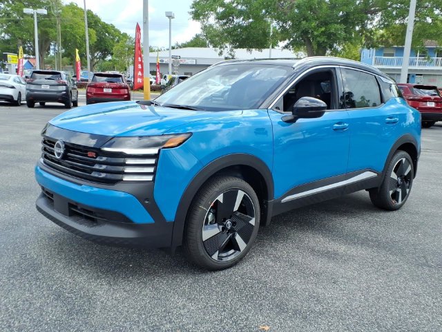 New 2026 Nissan Kicks SR FWD image 16