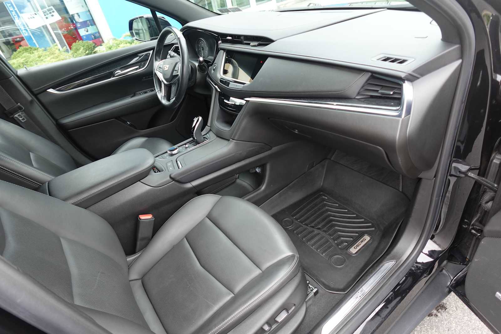 Used 2022 Cadillac XT5 Premium Luxury w/ Technology Package AWD/4WD image 34