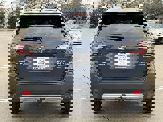 Used 2023 Subaru Outback Touring XT image 5