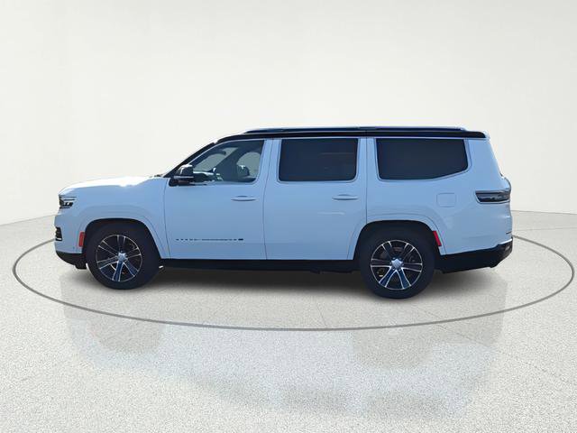 Used 2023 Jeep Grand Wagoneer 4WD image 8