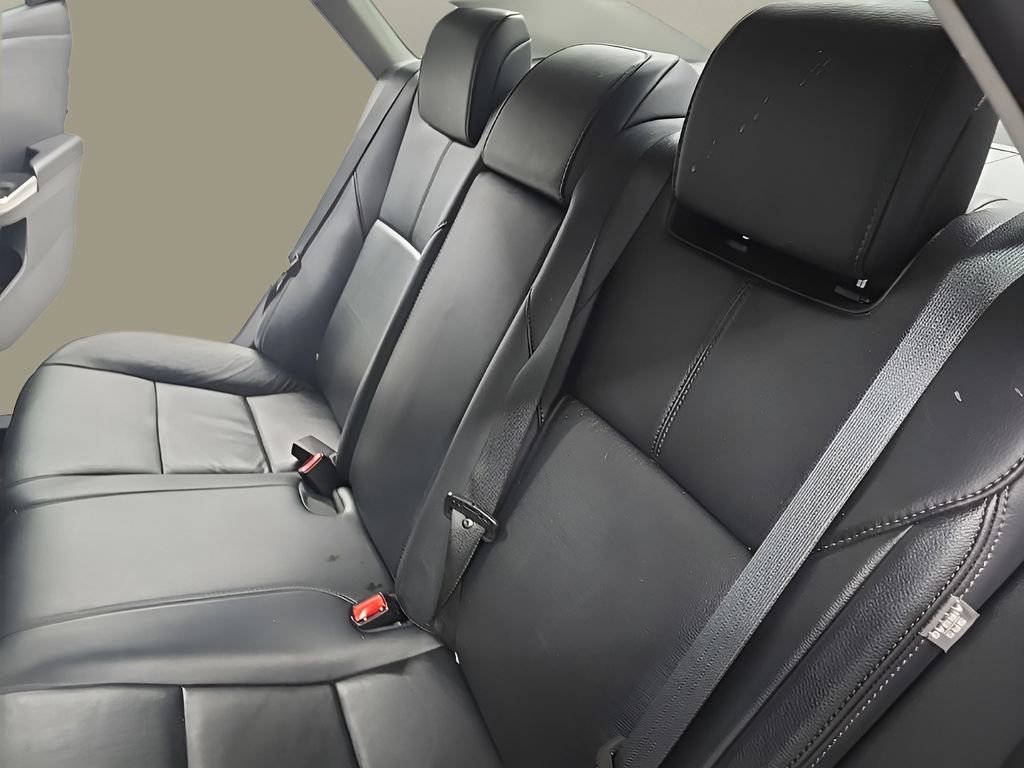 Used 2017 Toyota Avalon XLE Plus image 15