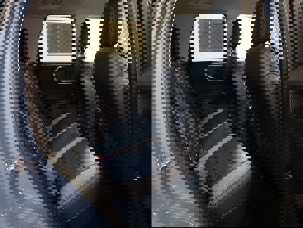 Used 2024 Ford Bronco Sport Outer Banks image 14