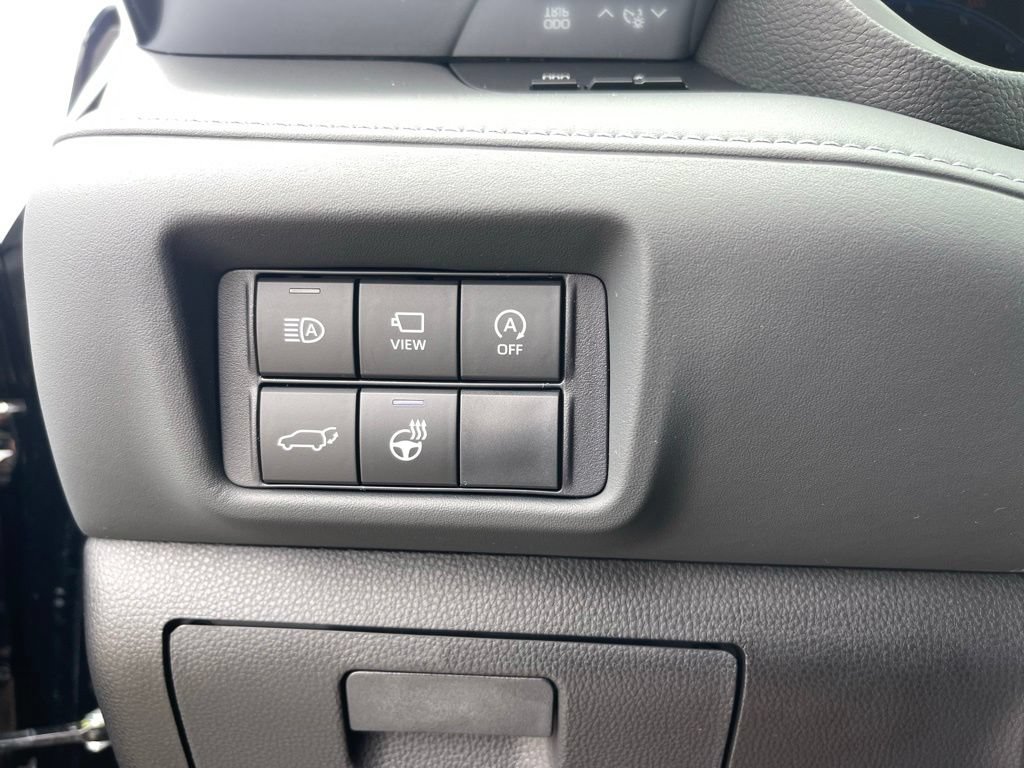 New 2026 Toyota Highlander Platinum AWD/4WD image 23