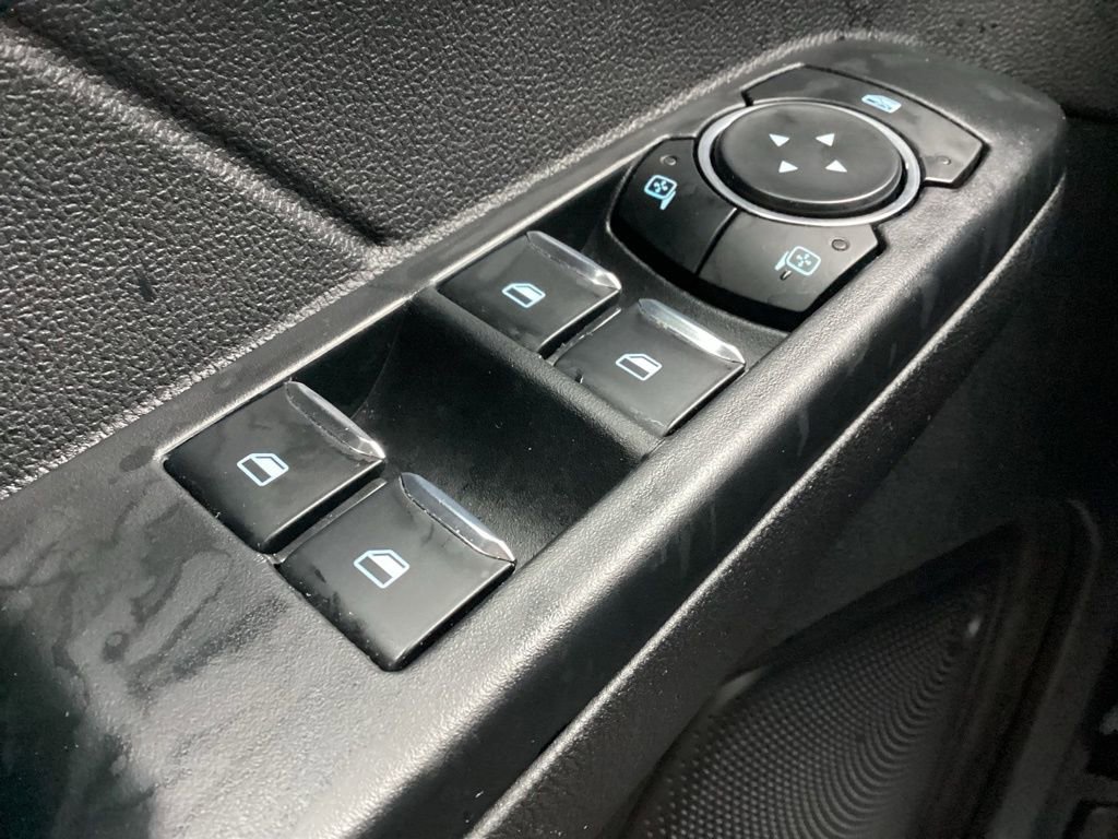 Used 2025 Ford Escape Active AWD/4WD image 19