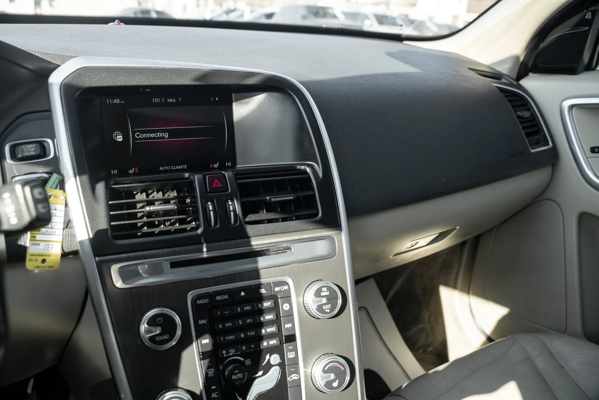 Used 2016 Volvo XC60 T5 Premier image 20