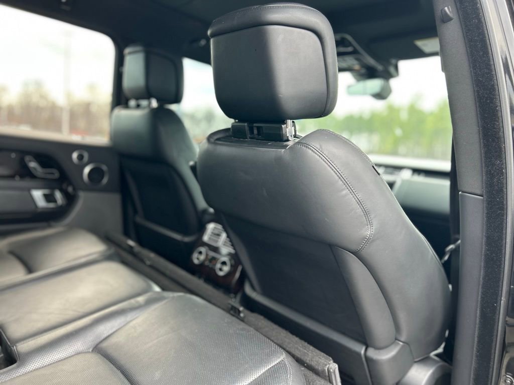 Used 2019 Land Rover Range Rover HSE image 17