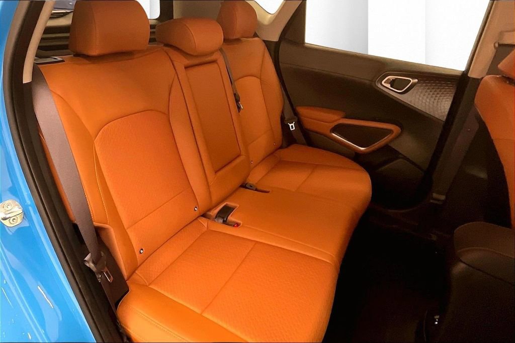 Used 2025 Kia Soul EX FWD image 18