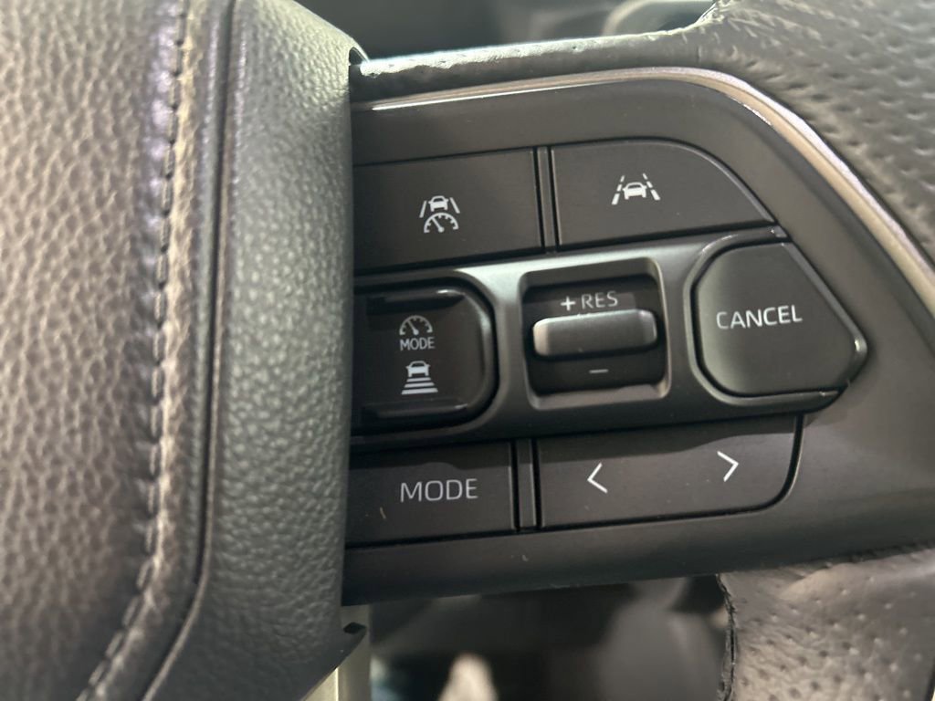 Used 2025 Toyota Tacoma SR5 image 24