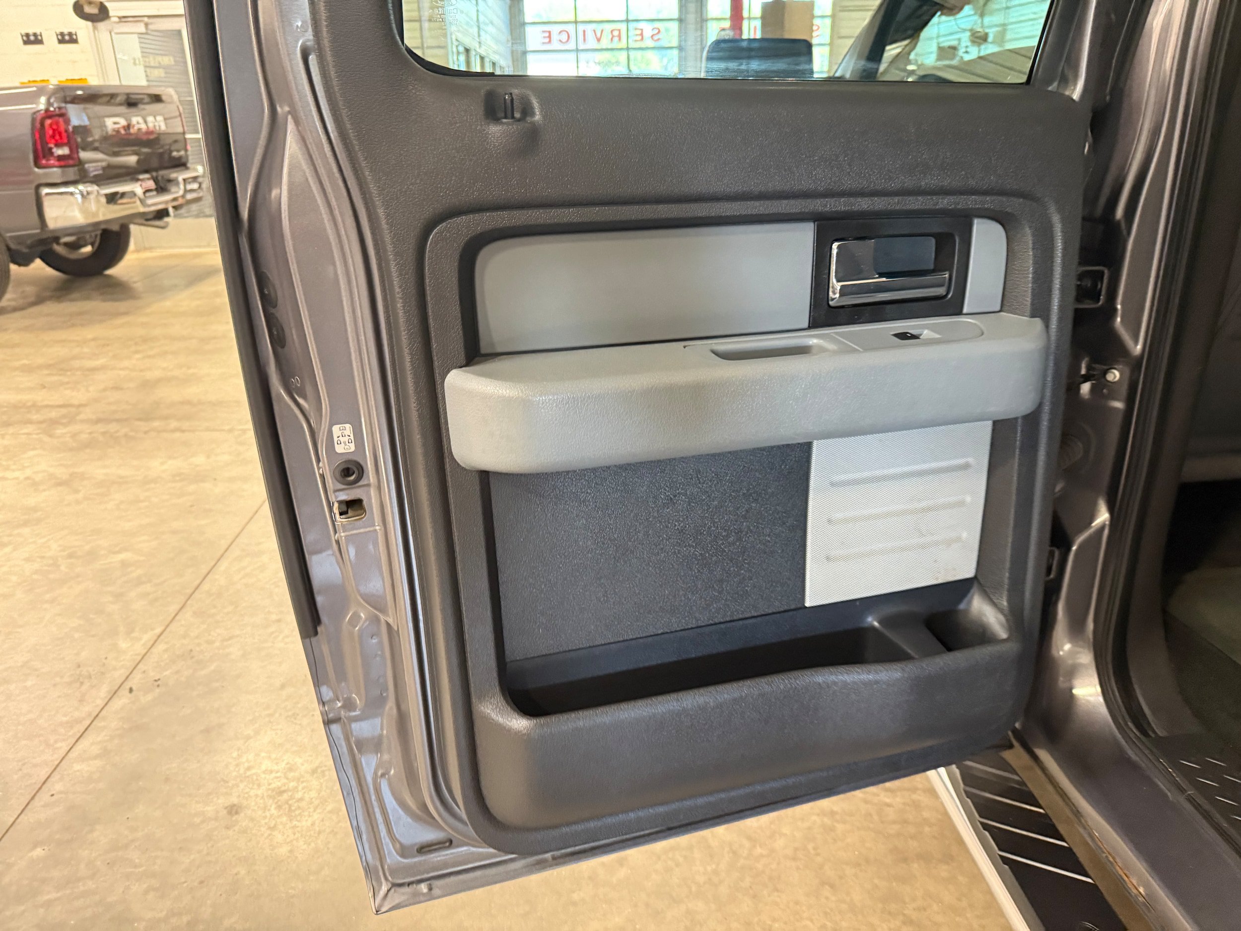 Used 2013 Ford F150 XLT w/ Luxury Equipment Group AWD/4WD image 27