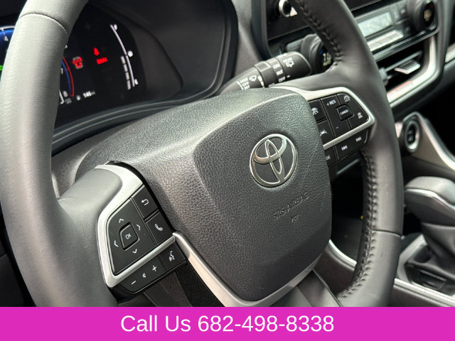 Used 2025 Toyota Grand Highlander AWD image 29