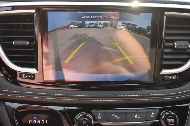 New 2026 Chrysler Pacifica Select image 25