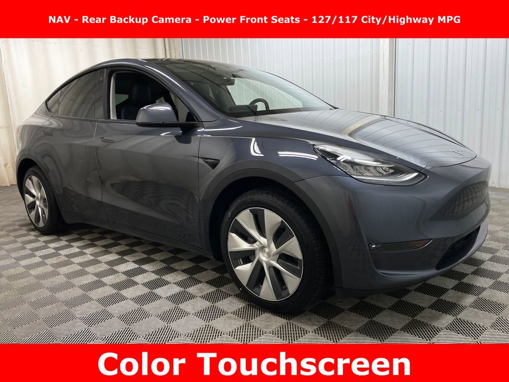 Used 2023 Tesla Model Y Long Range image 1
