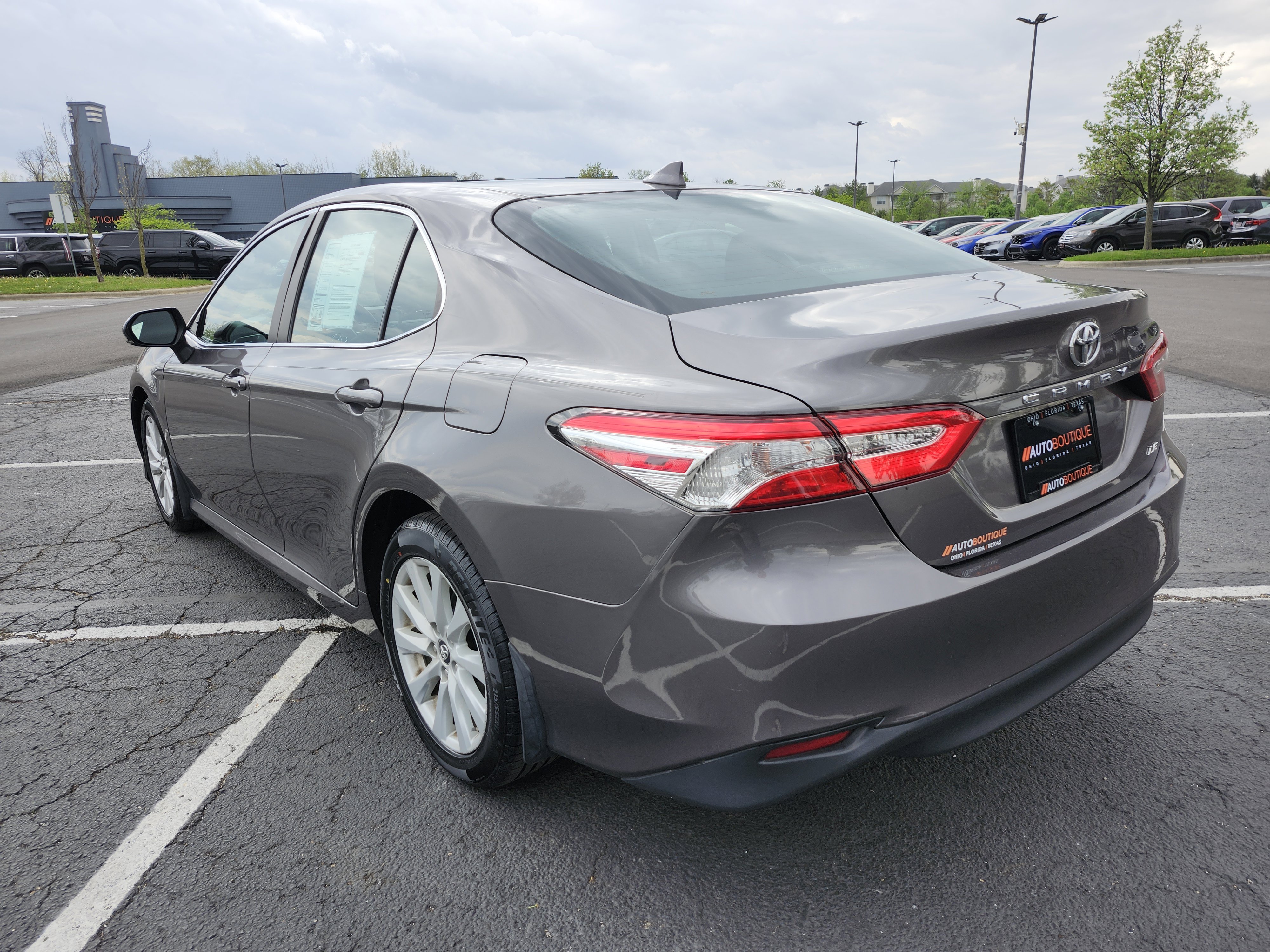 Used 2019 Toyota Camry LE w/ Convenience Package image 13