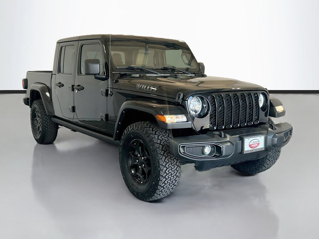 Used 2023 Jeep Gladiator Mojave AWD/4WD image 3