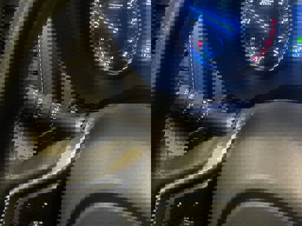 Used 2021 Subaru Ascent Limited w/ Technology Package image 30