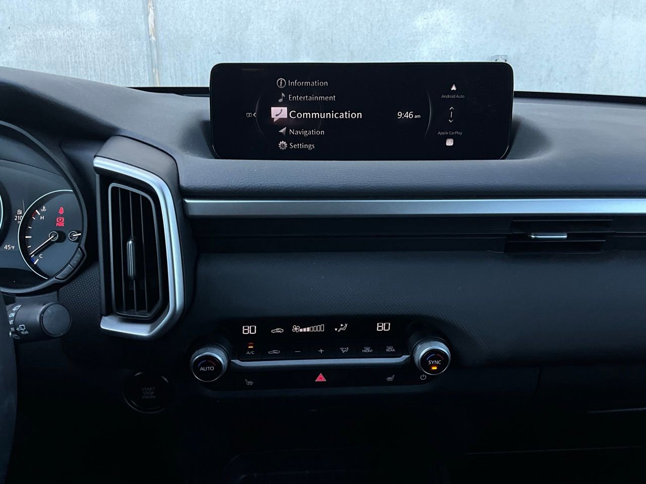 Used 2025 MAZDA CX-50 AWD 2.5 S w/ Premium Package image 28