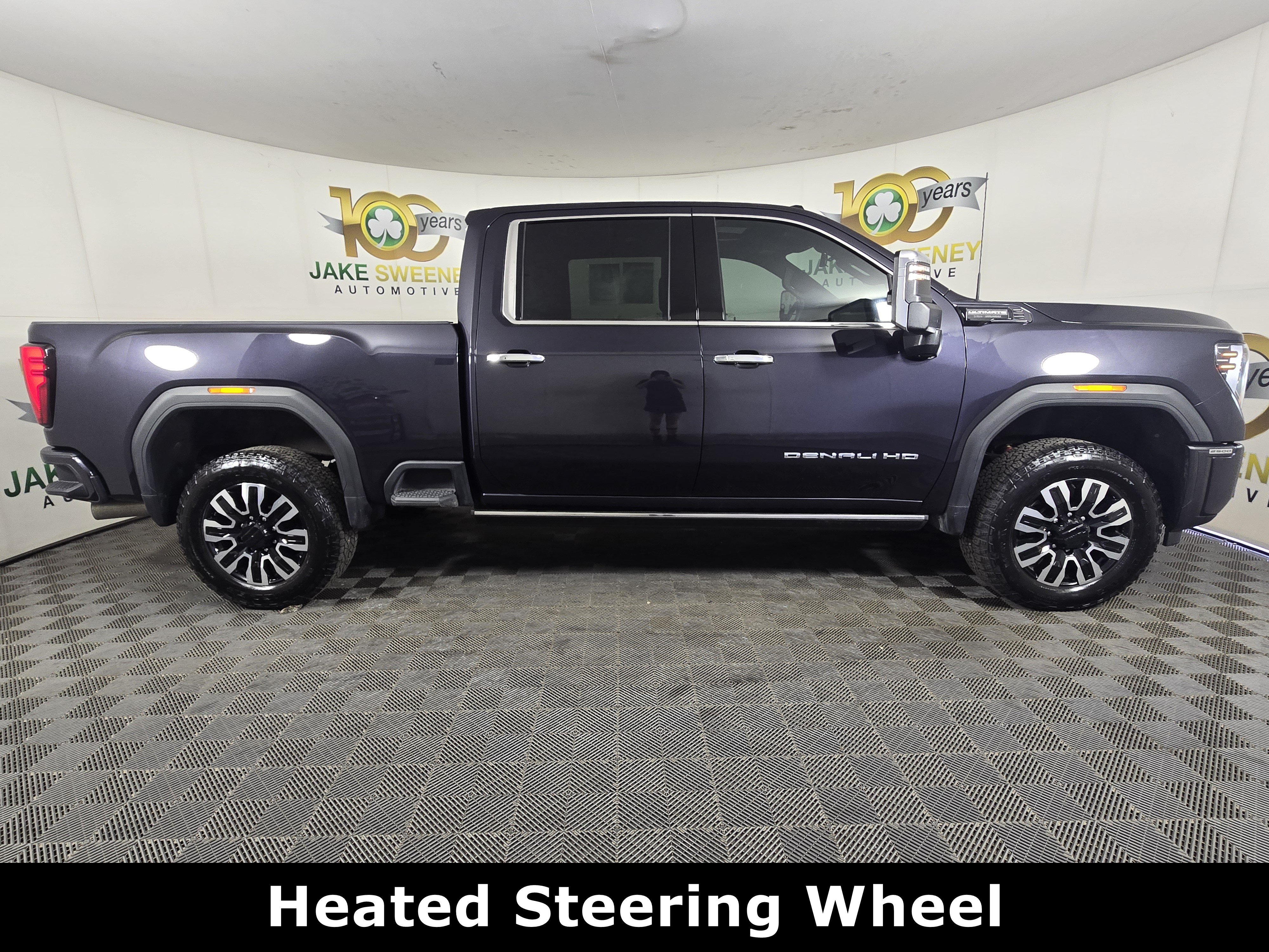 Used 2025 GMC Sierra 2500 Denali Ultimate w/ Max Trailering Package AWD/4WD image 11