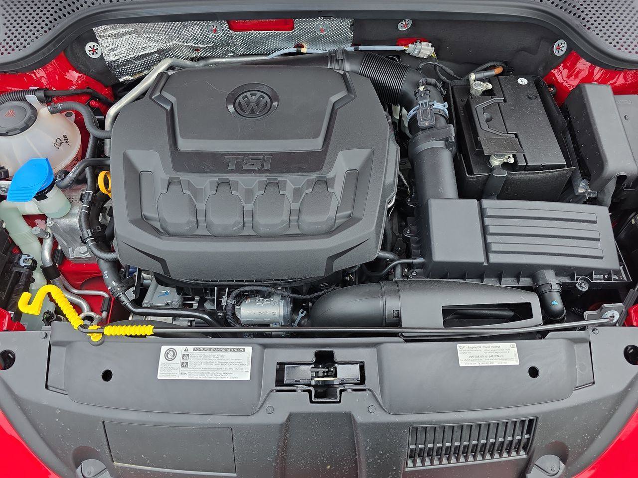 Used 2018 Volkswagen Beetle 2.0T Coast image 13