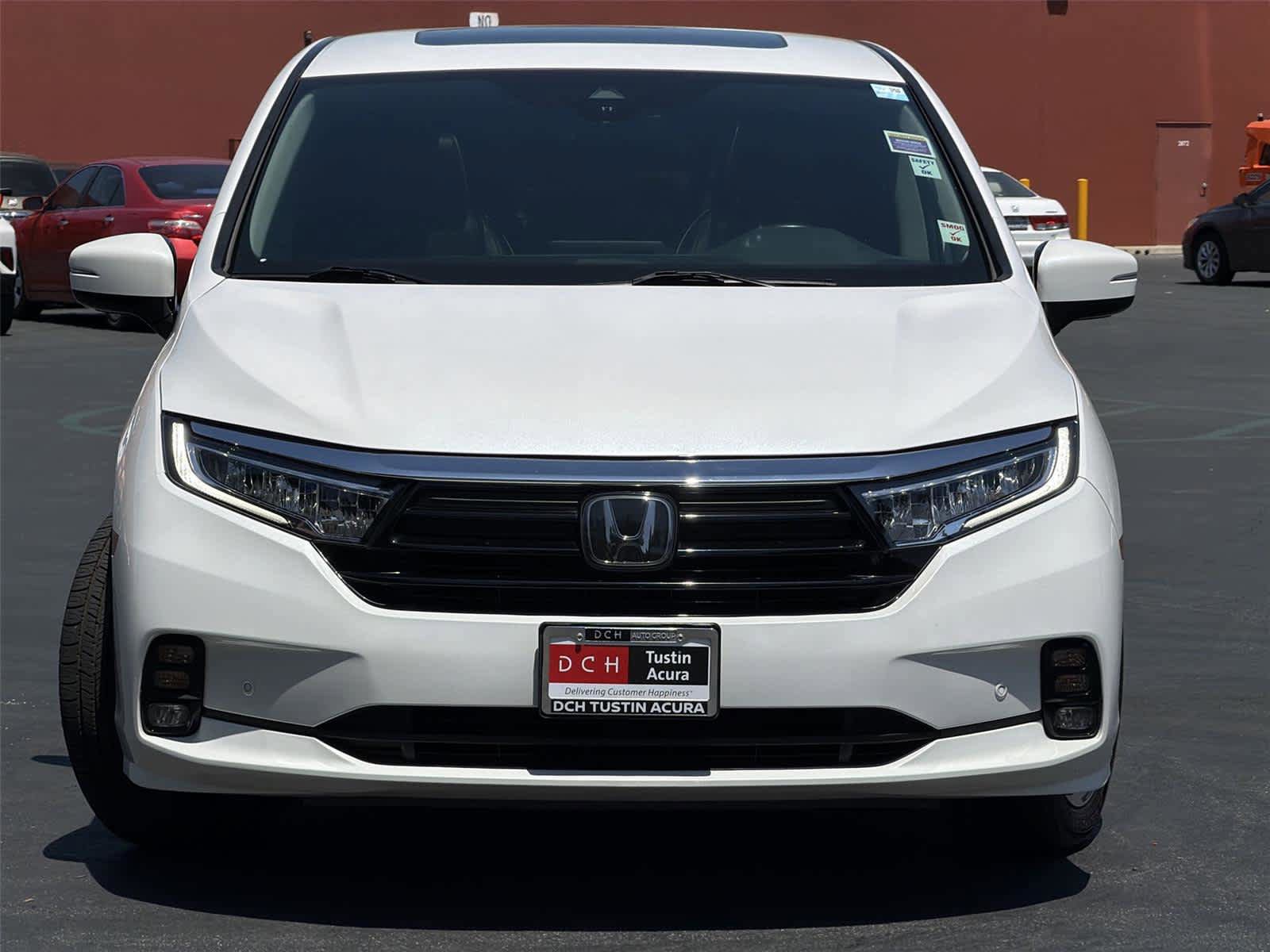 Used 2024 Honda Odyssey Elite image 7