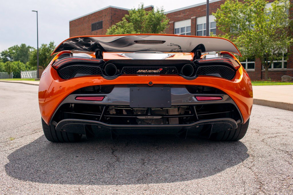 Used 2018 McLaren 720S Performance RWD image 16