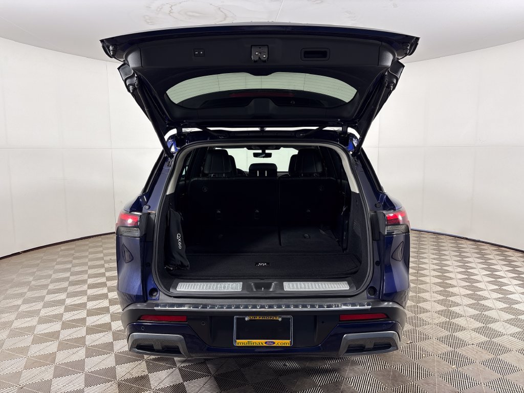 Used 2022 INFINITI QX60 Luxe w/ Vision Package FWD image 23