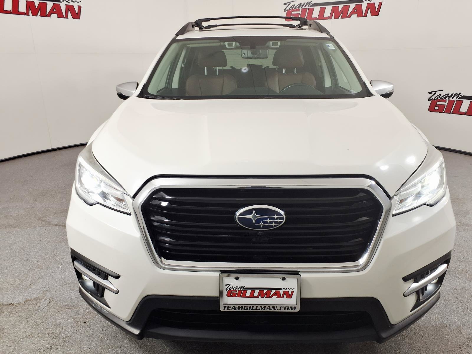 Used 2020 Subaru Ascent Touring w/ Popular Package #3 AWD/4WD image 2