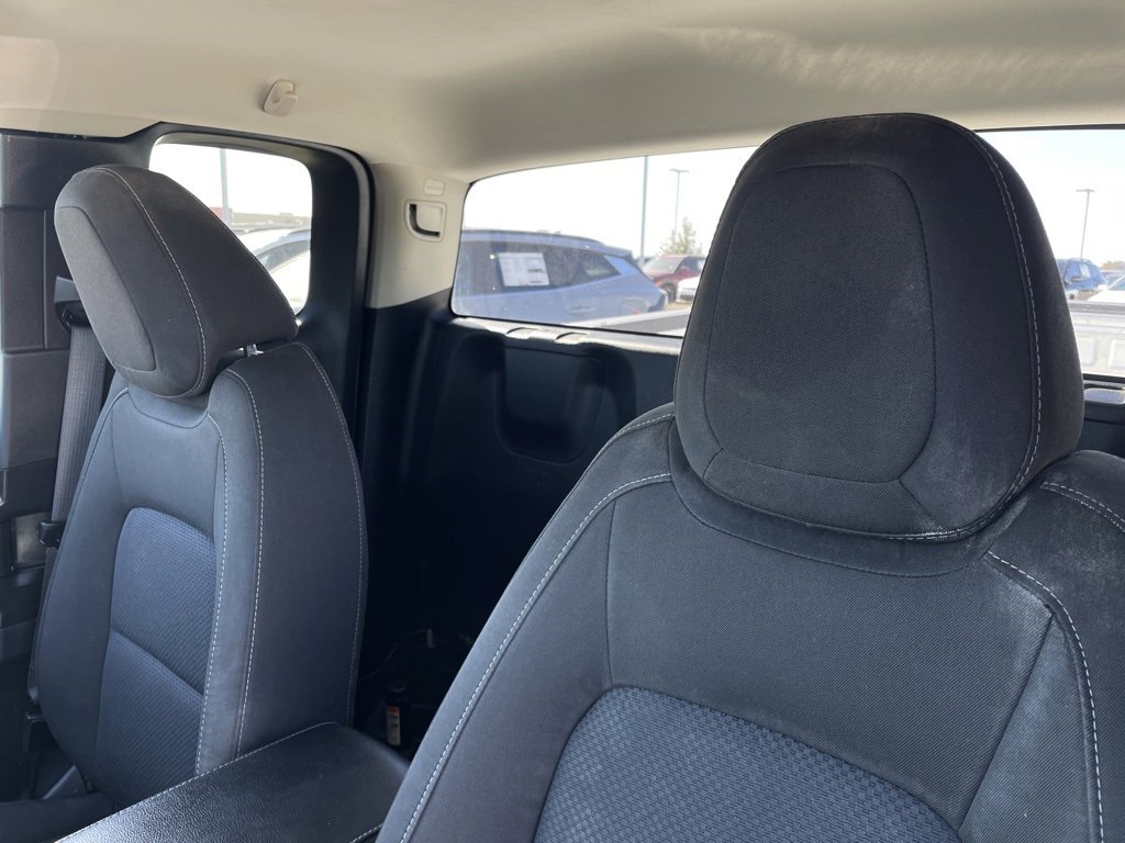 Used 2022 Chevrolet Colorado LT w/ Fleet Safety Package image 23