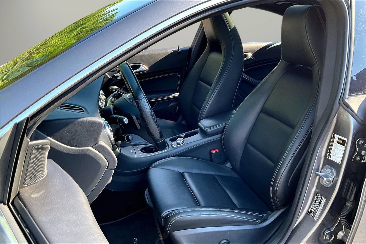 Used 2019 Mercedes-Benz CLA 250 4MATIC image 21
