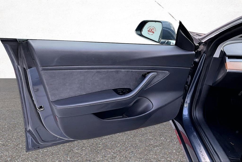 Used 2020 Tesla Model 3 Long Range image 20