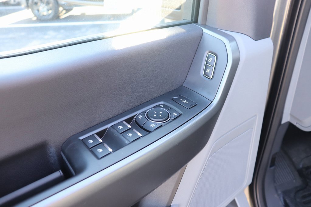 New 2026 Ford F450 XLT w/ XLT Value Package image 27