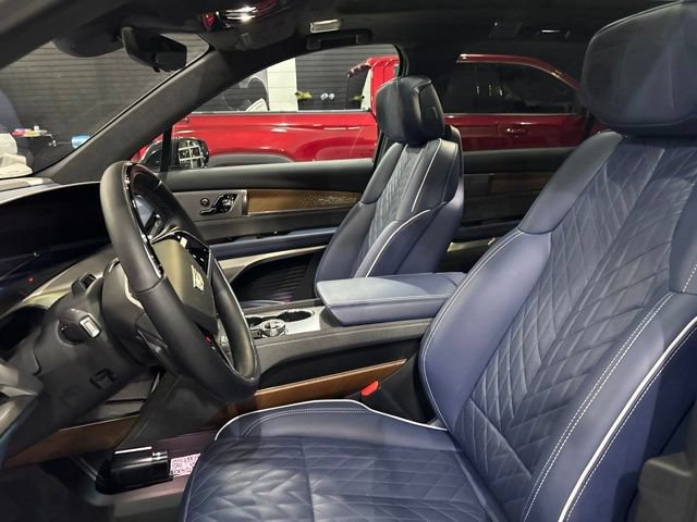 Certified 2026 Cadillac Vistiq Premium Luxury AWD/4WD image 11
