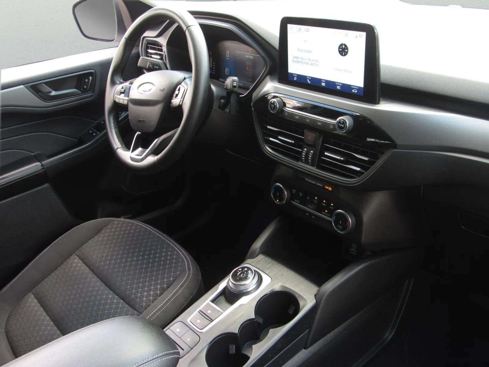 Used 2023 Ford Escape Active FWD image 9